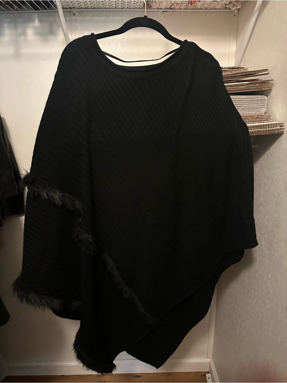 Kate & Mallory Black Ribbed Knit Sweater